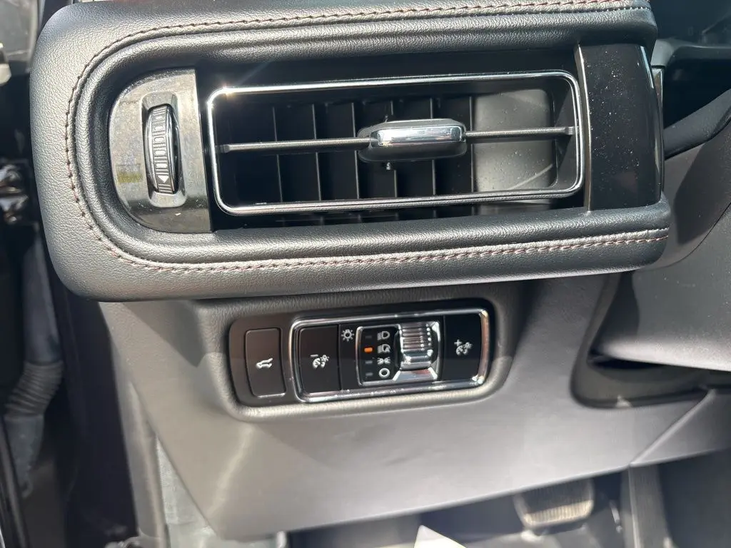 2023 Lincoln Aviator Reserve photo 20