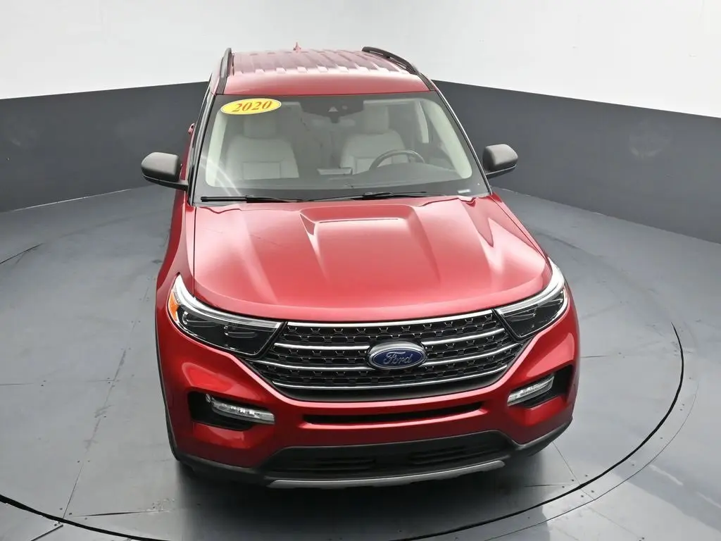 2020 Ford Explorer XLT photo 38