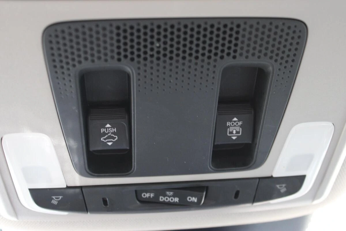 2025 Honda Pilot Touring - Photo 39