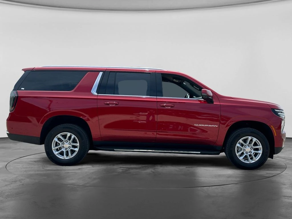 2026 Chevrolet Suburban LT - Photo 9