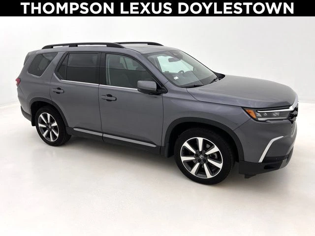 2023 Honda Pilot Elite AWD's photo