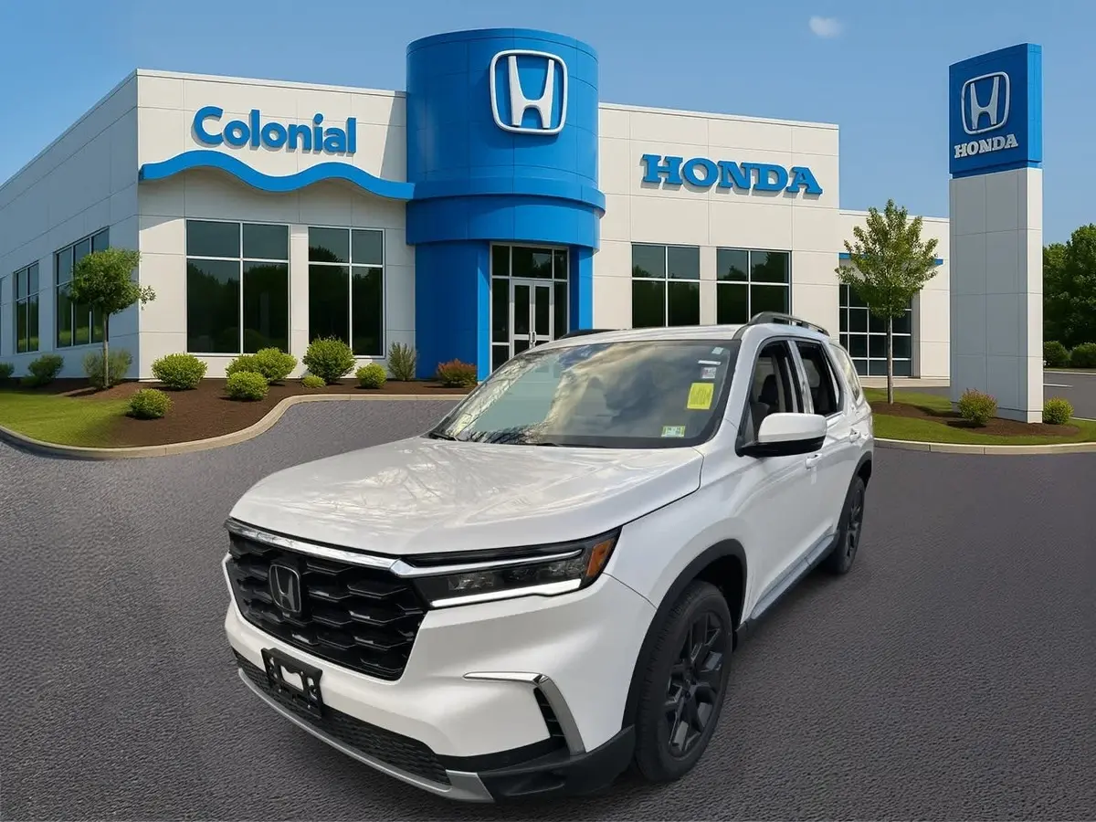 2025 Honda Pilot Touring photo 2
