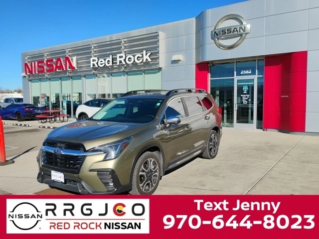 2023 Subaru Ascent Limited's photo