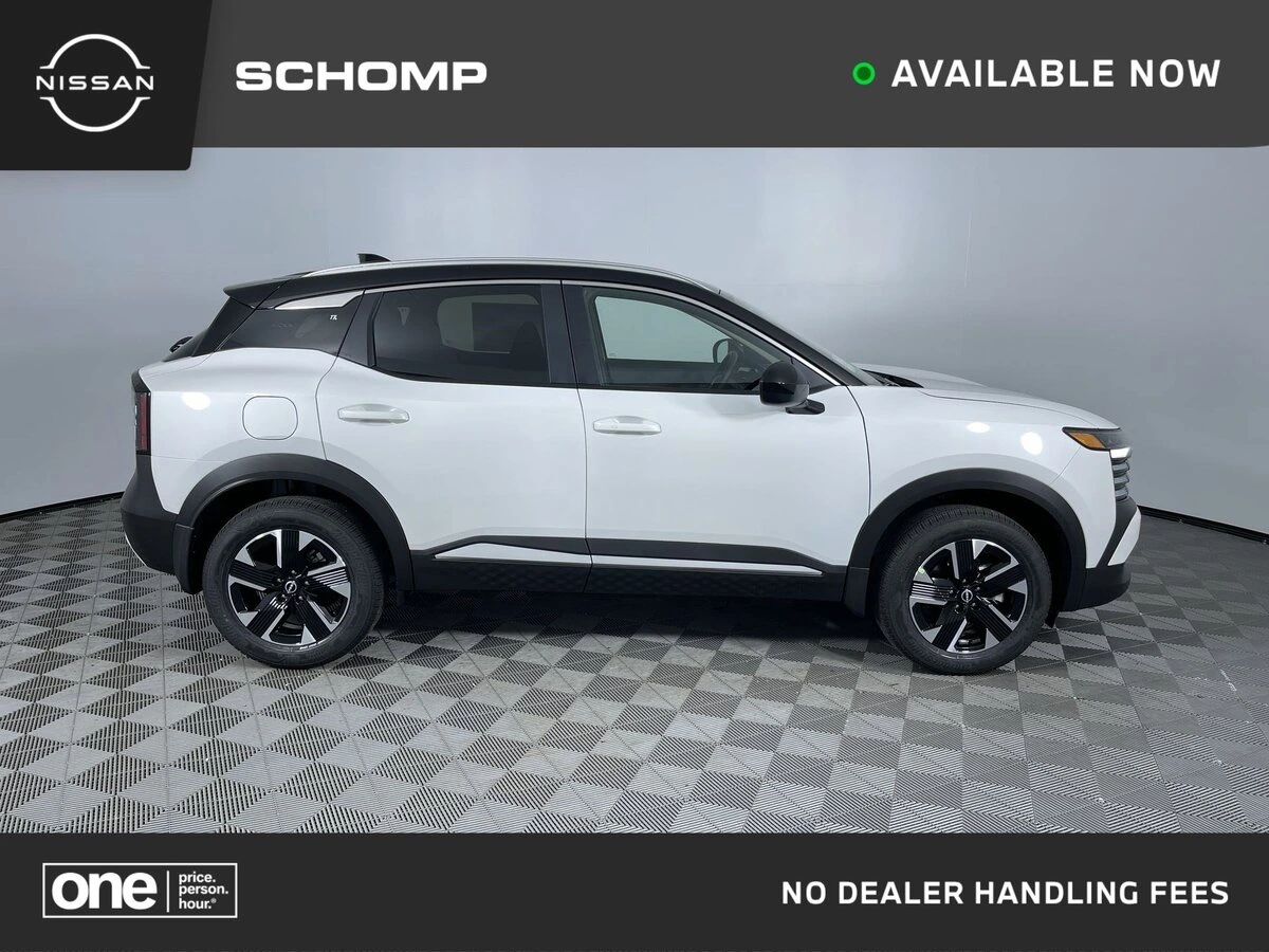 2026 Nissan KICKS SV AWD's photo