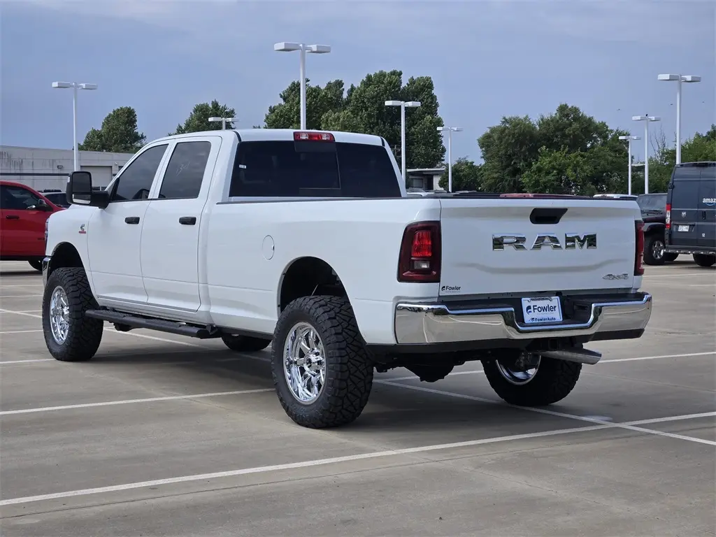 2026 Ram 2500 Tradesman photo 3