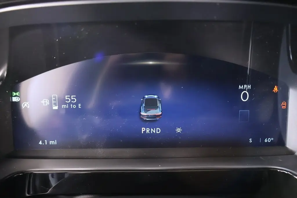 2026 Lincoln Corsair Premiere photo 3