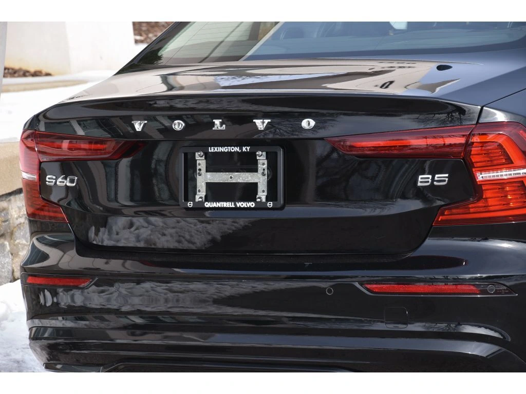 2023 Volvo - image 28