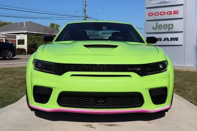 2023 Dodge Charger R/T Scat Pack Widebody photo 5