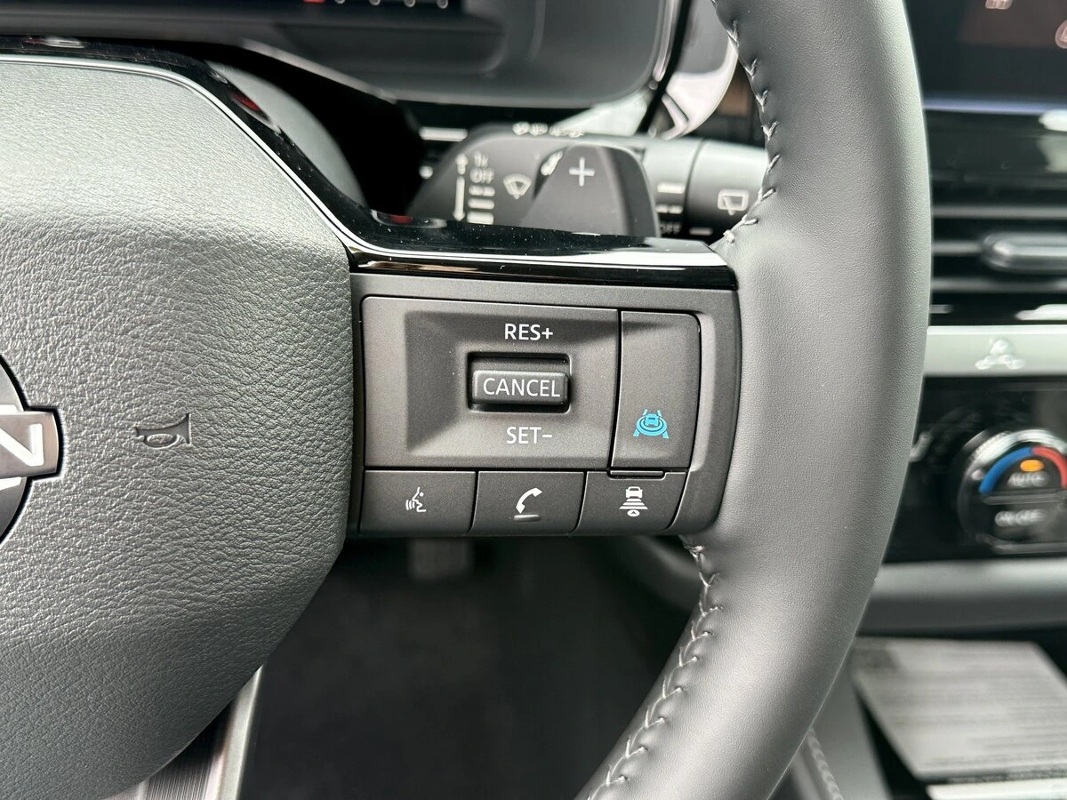 2026 Nissan Pathfinder SL - Photo 28