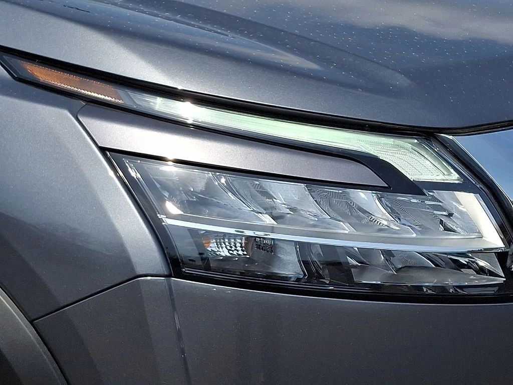 2023 Nissan Pathfinder SL - Photo 10
