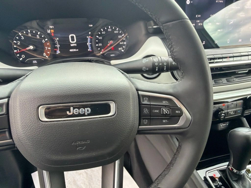 2025 Jeep Compass Limited - Photo 22