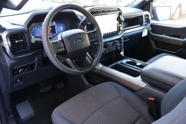 2024 Ford F-150 STX photo 4