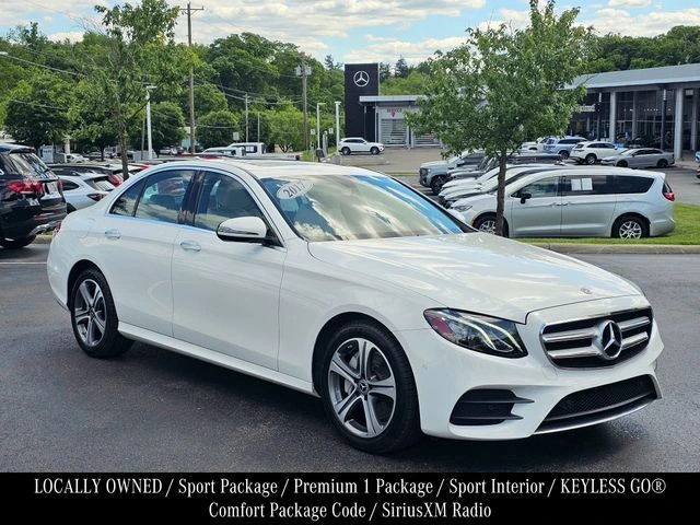 2017 Mercedes-Benz E-Class E300 4MATIC's photo