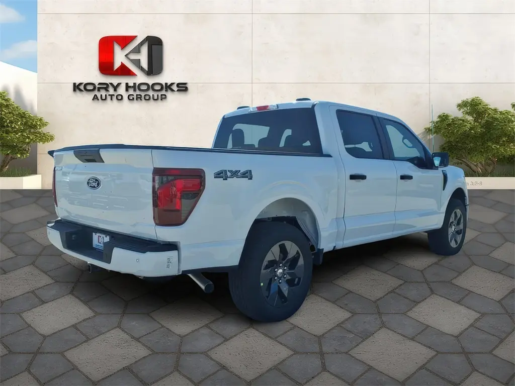 2025 Ford F-150 STX photo 3
