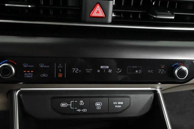 2026 Kia Carnival LXS - Photo 25