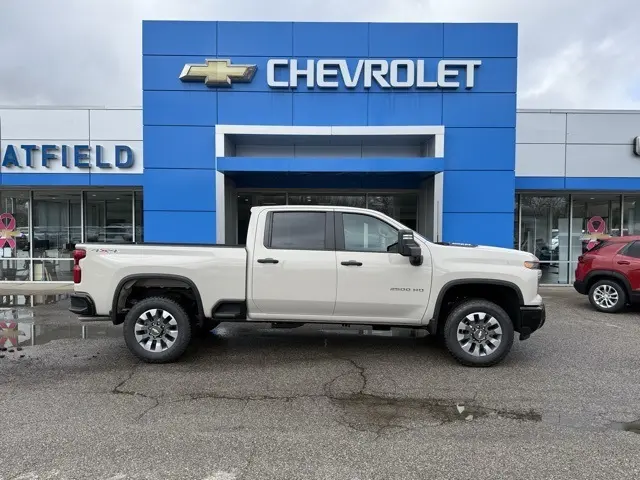 2026 Chevrolet Silverado 2500HD Custom's photo