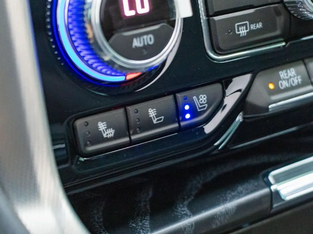 2023 Gmc Yukon XL Denali photo 30