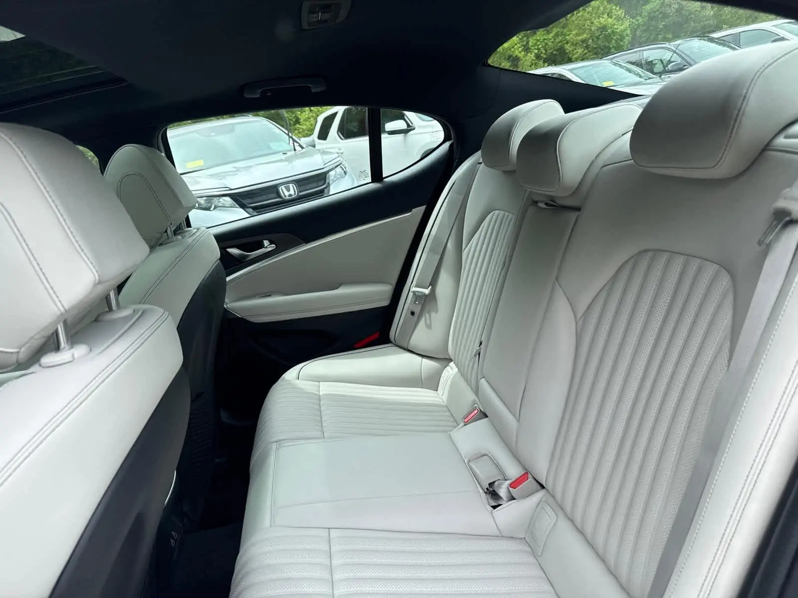 2025 Genesis G70 2.5T photo 31