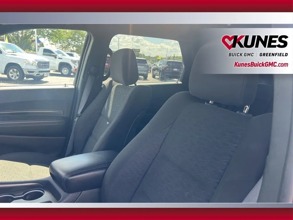 2024 Dodge Durango SXT photo 13