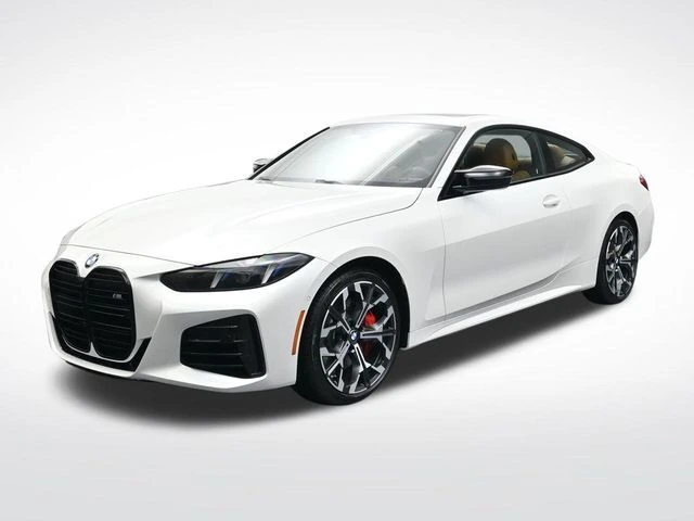 2026 BMW 4 Series M440i - Photo 9
