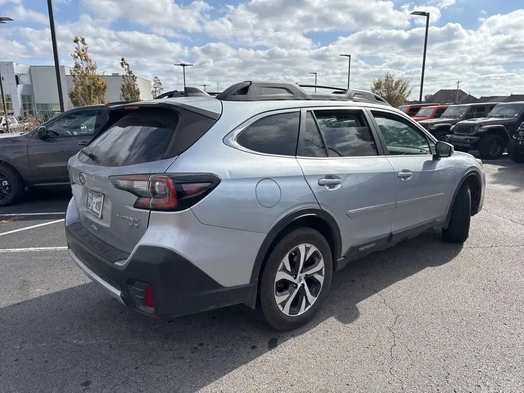 2021 Subaru Outback Limited XT photo 4