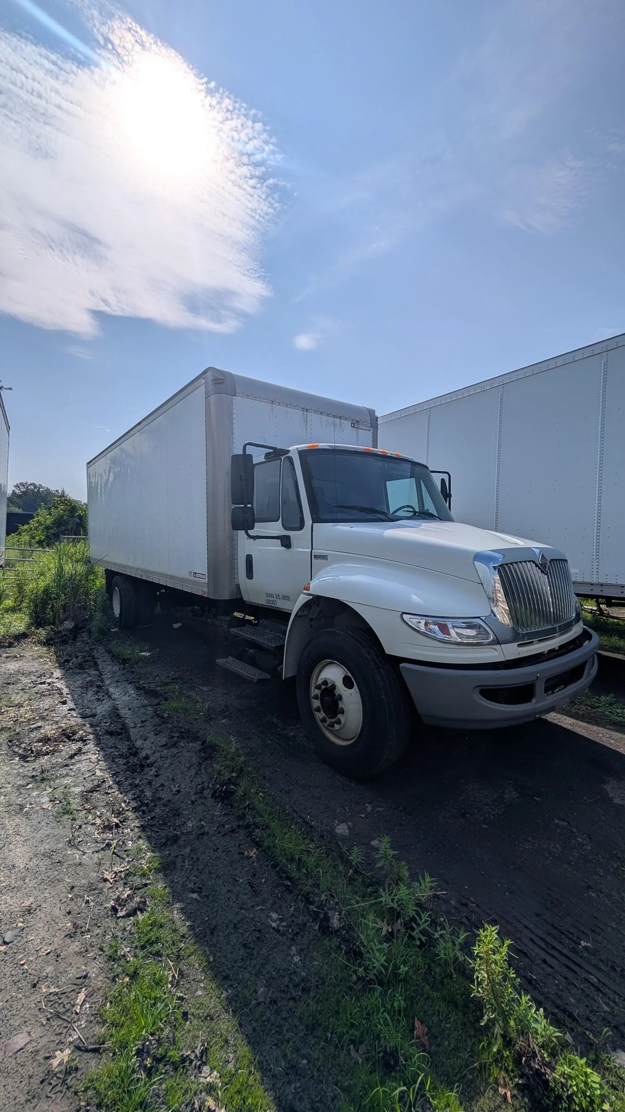2013 International 4300 in Warminster, PA