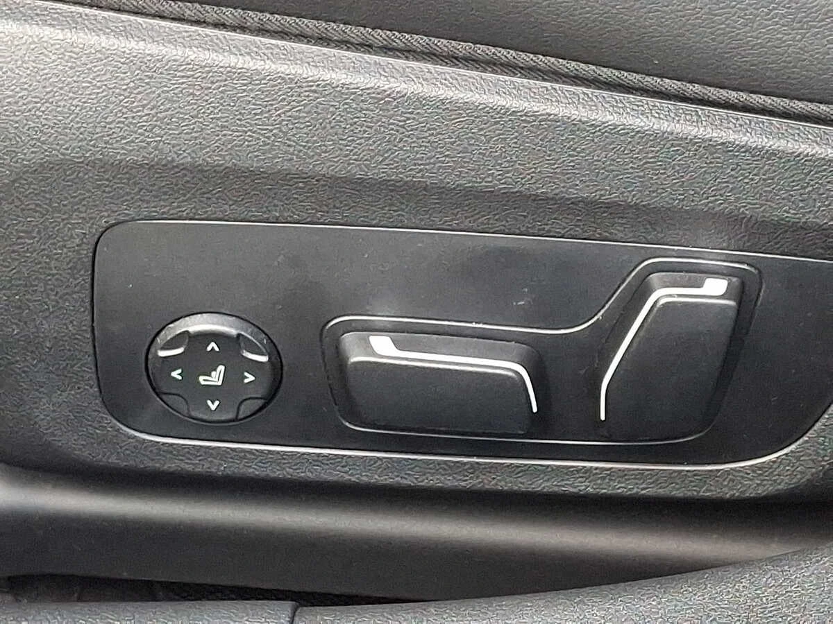 2026 BMW 3 Series M340i - Photo 29
