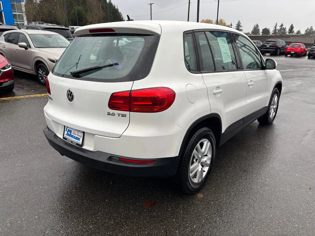 2013 Volkswagen Tiguan SEL photo 4