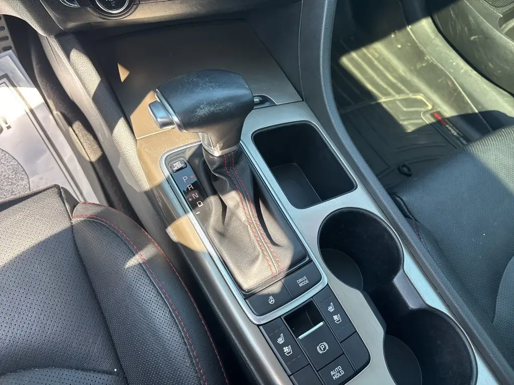 2017 Kia Optima SX Turbo photo 24