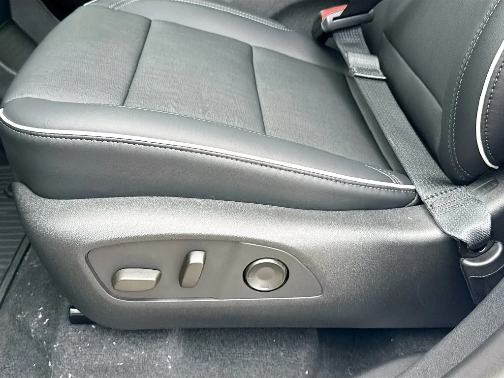 2026 Buick Enclave Preferred - Photo 20