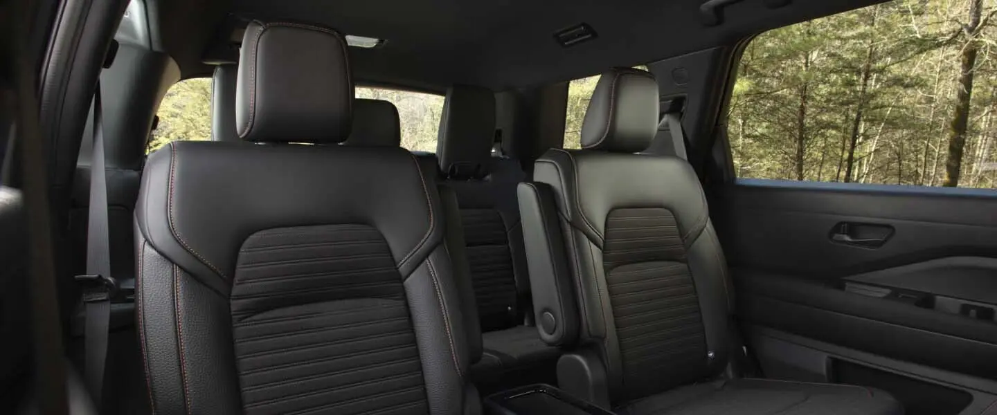 2025 Nissan Pathfinder image 5
