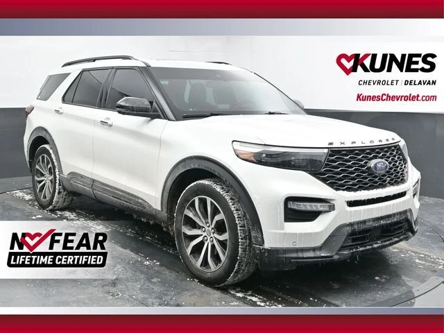 2021 Ford Explorer ST's photo
