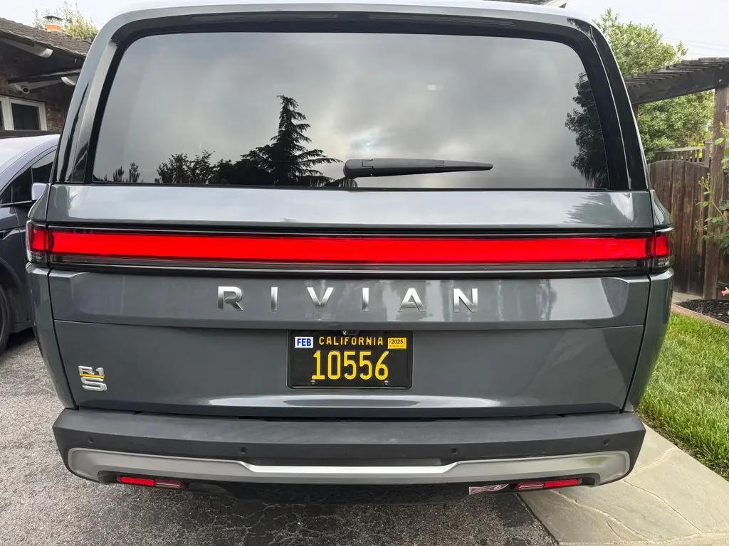 Used 2024 Rivian R1S Adventure with VIN 7PDSGABA7RN033974 for sale in Ewing, NJ