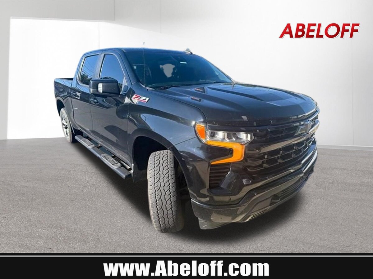 2022 Chevrolet Silverado 1500 4WD Crew Cab 147 RST