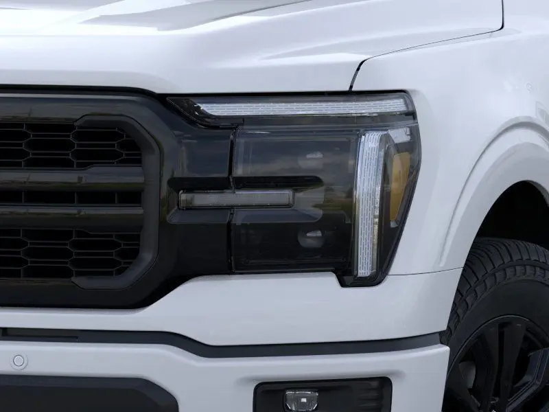 2025 Ford F-150 Lariat photo 19