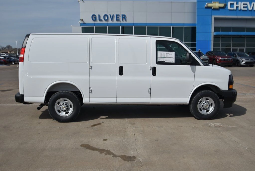 2026 Chevrolet Express Cargo Work Van