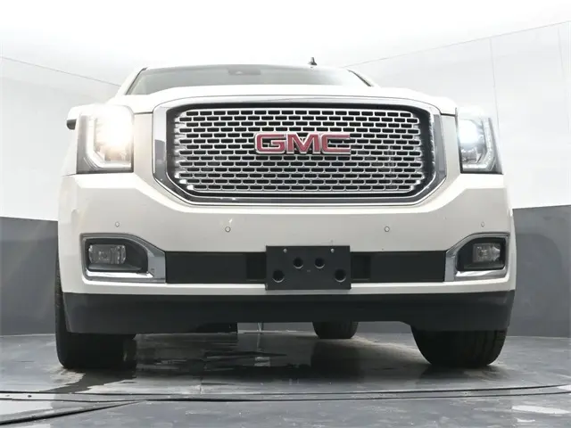 2015 Gmc Yukon Denali photo 37