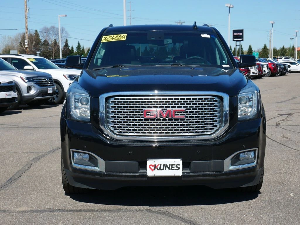 Used 2017 GMC Yukon Denali with VIN 1GKS2CKJ8HR117394 for sale in Hastings, Minnesota