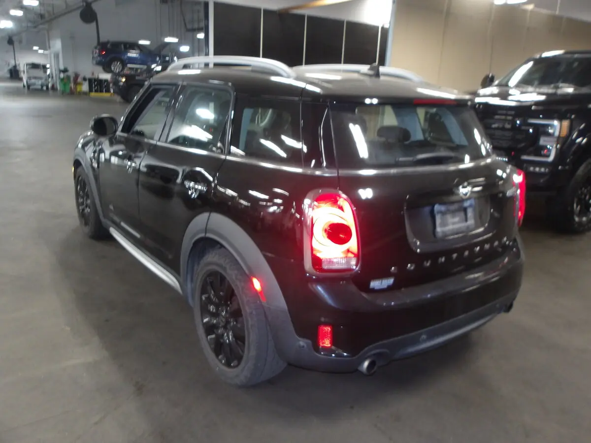 2019 Mini Countryman S ALL4 photo 2