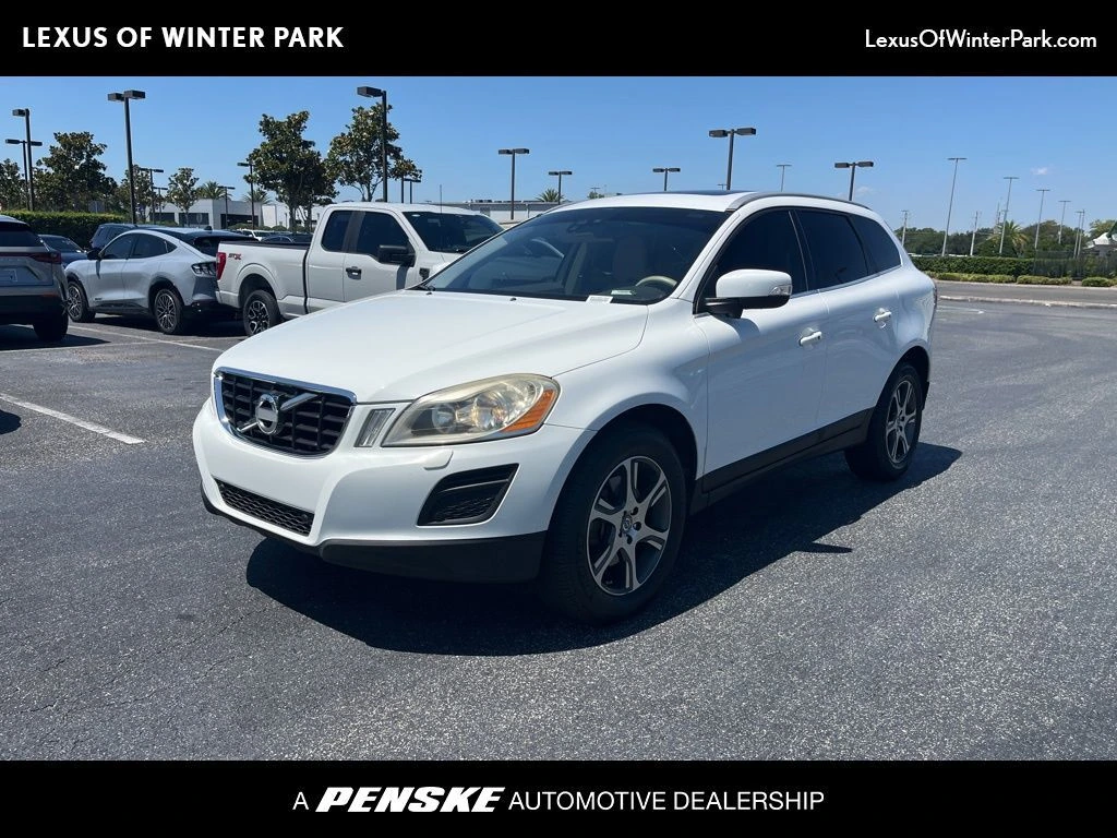 2011 Volvo XC60 T6 AWD Auto's photo