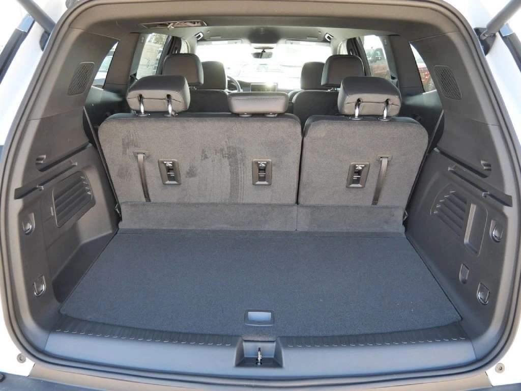 2026 GMC Acadia Elevation - Photo 30