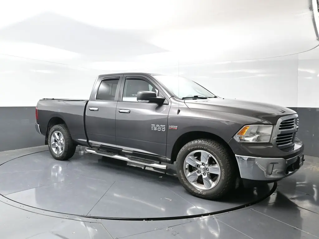 2016 Ram 1500 Big Horn photo 3