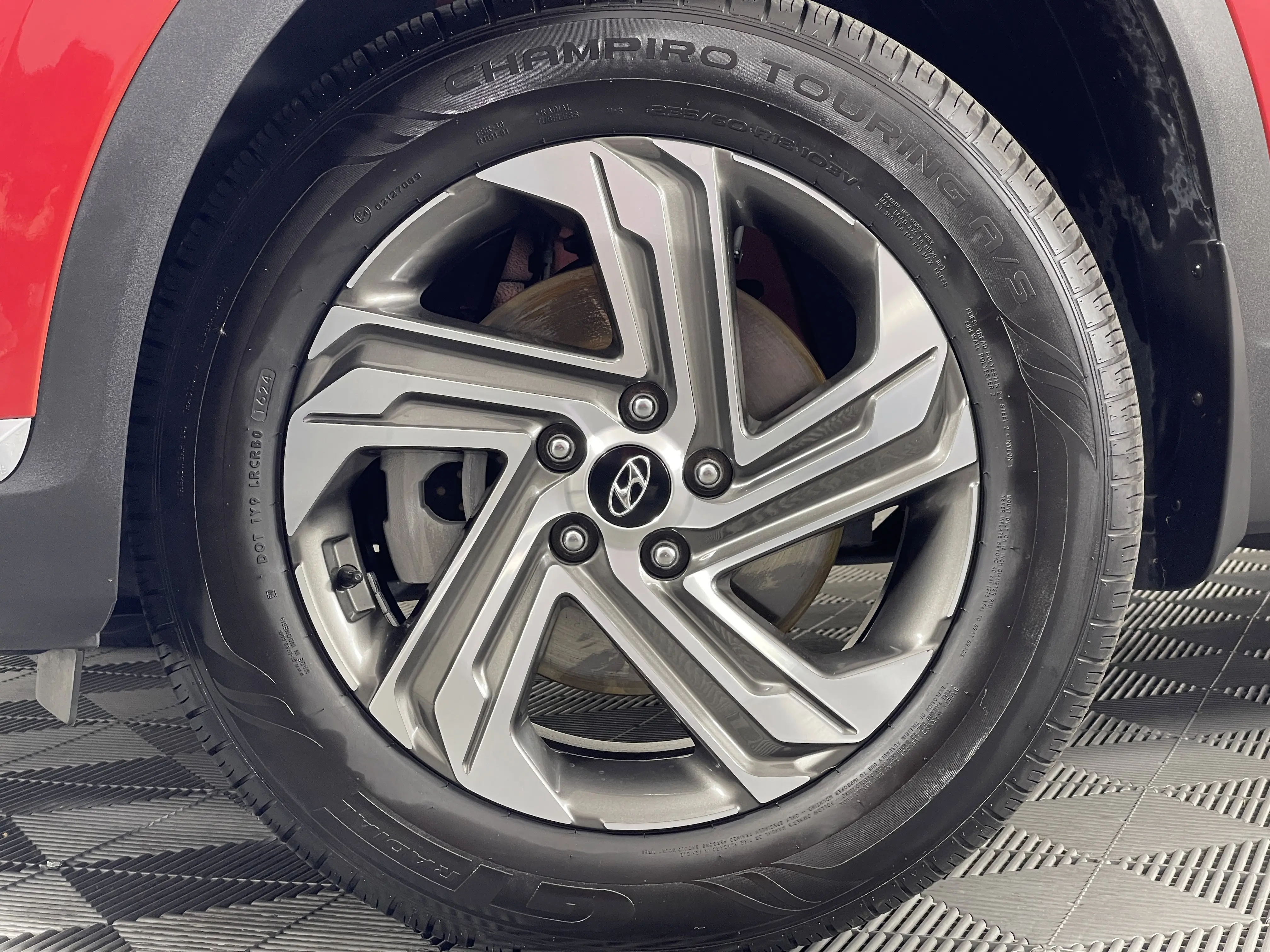 2022 Hyundai Santa Fe SEL photo 3