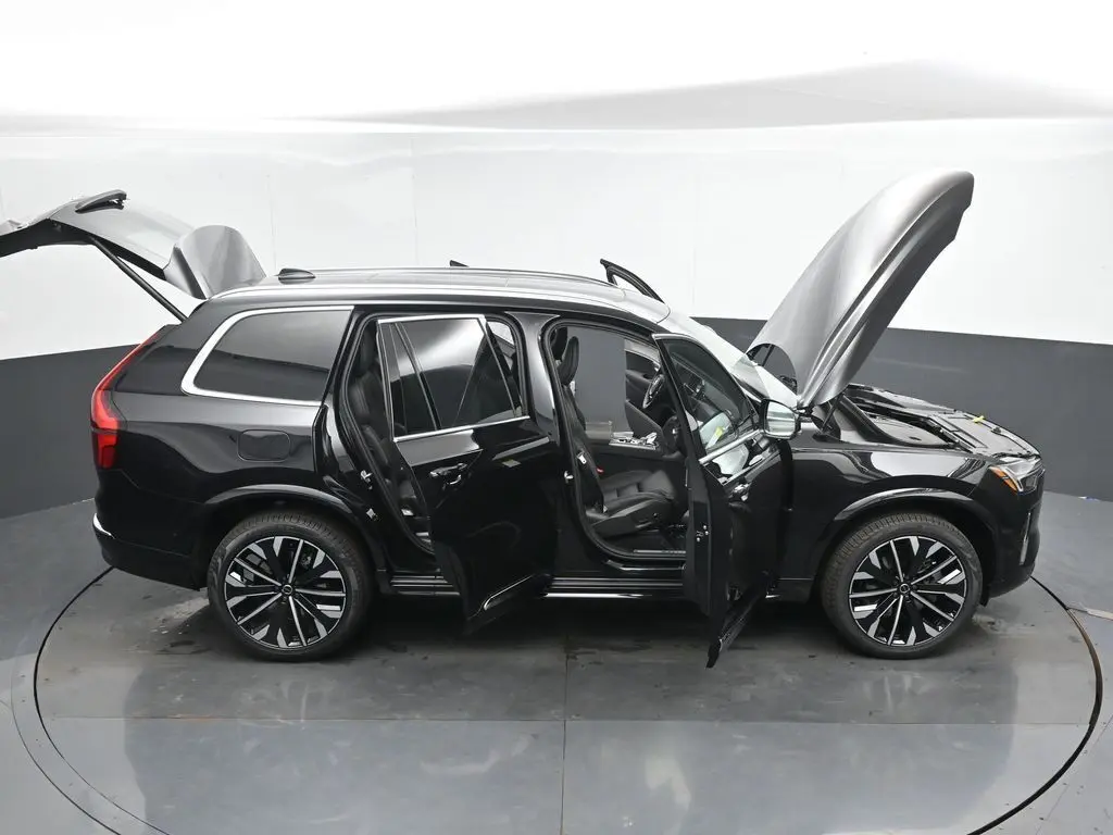 2026 Volvo - image 50