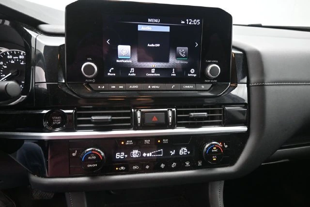 2025 Nissan Pathfinder SV - Photo 9