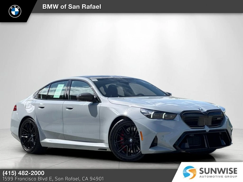 2025 BMW M5