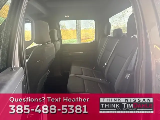2023 Ford F-150 XLT photo 12