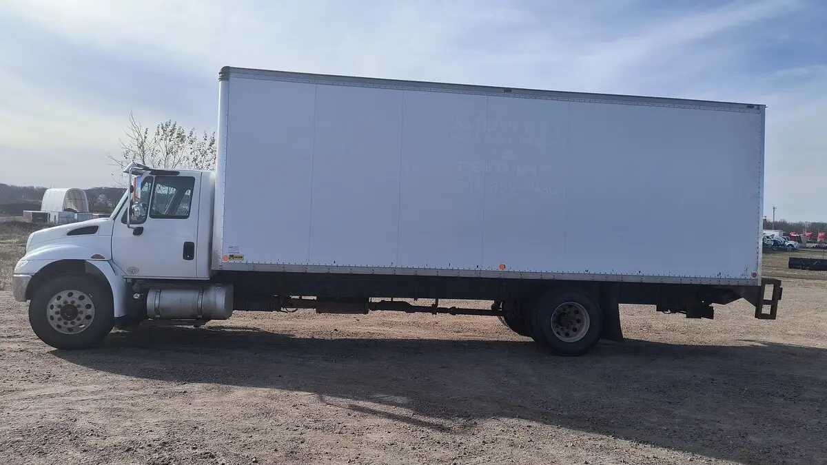 2016 International 4300 in Marshfield, WI