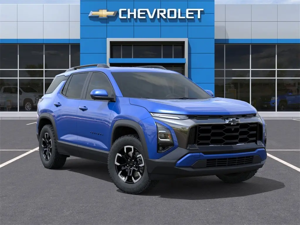 2026 Chevrolet Equinox ACTIV photo 2