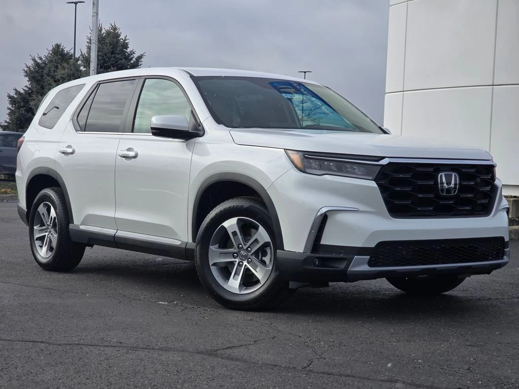 2025 Honda Pilot EX-L's photo